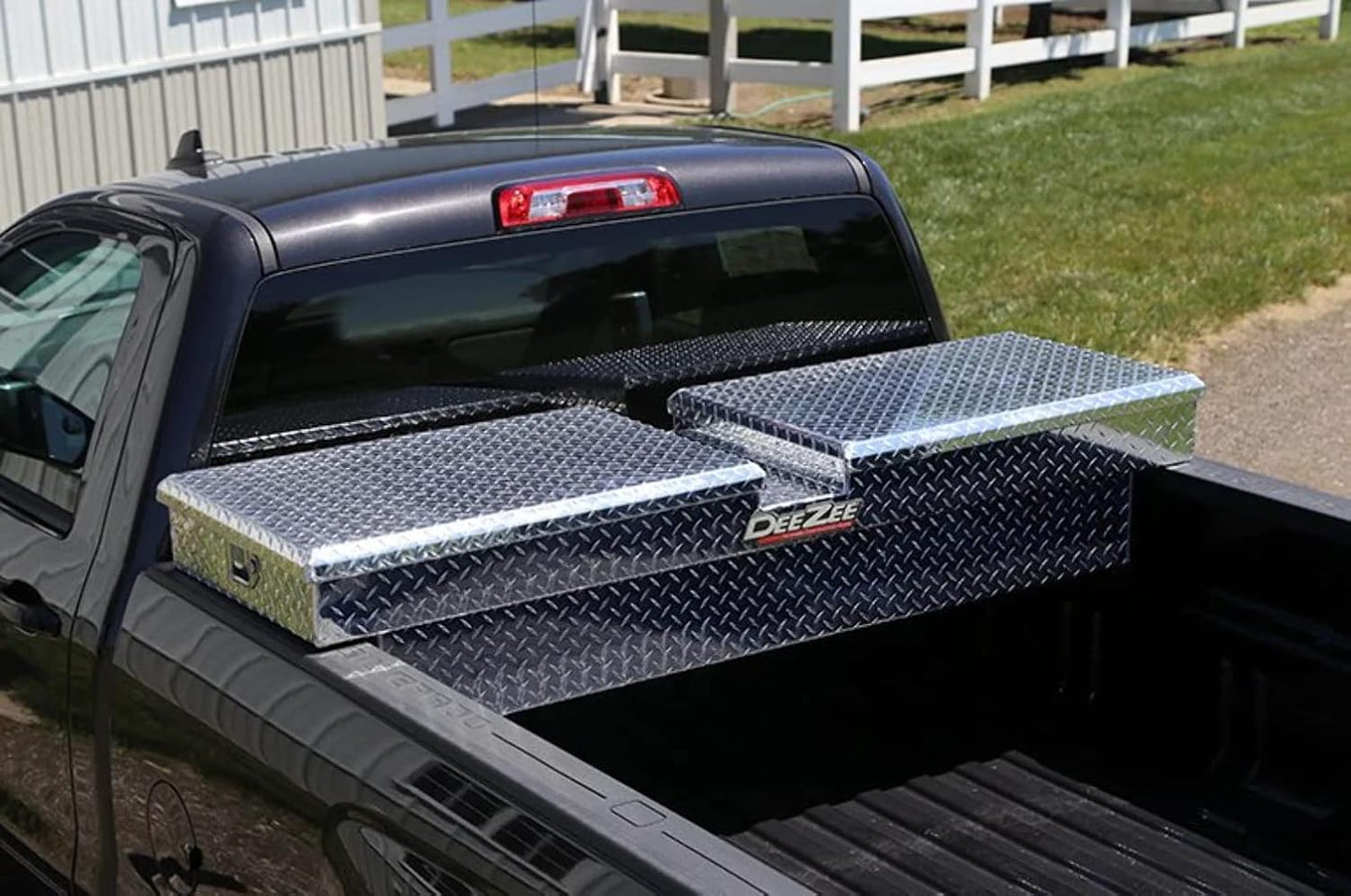 Dee Zee Red Label Gull Wing Tool Box – Brite Aluminum Part #: DEE-8370