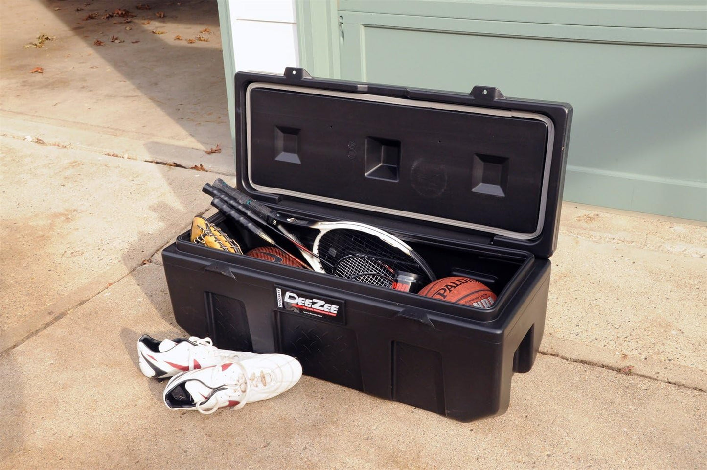 Dee Zee Small Poly Chest – Black Plastic Toolbox (35" L x 14" W x 13" H) Part #: DEE-6535P