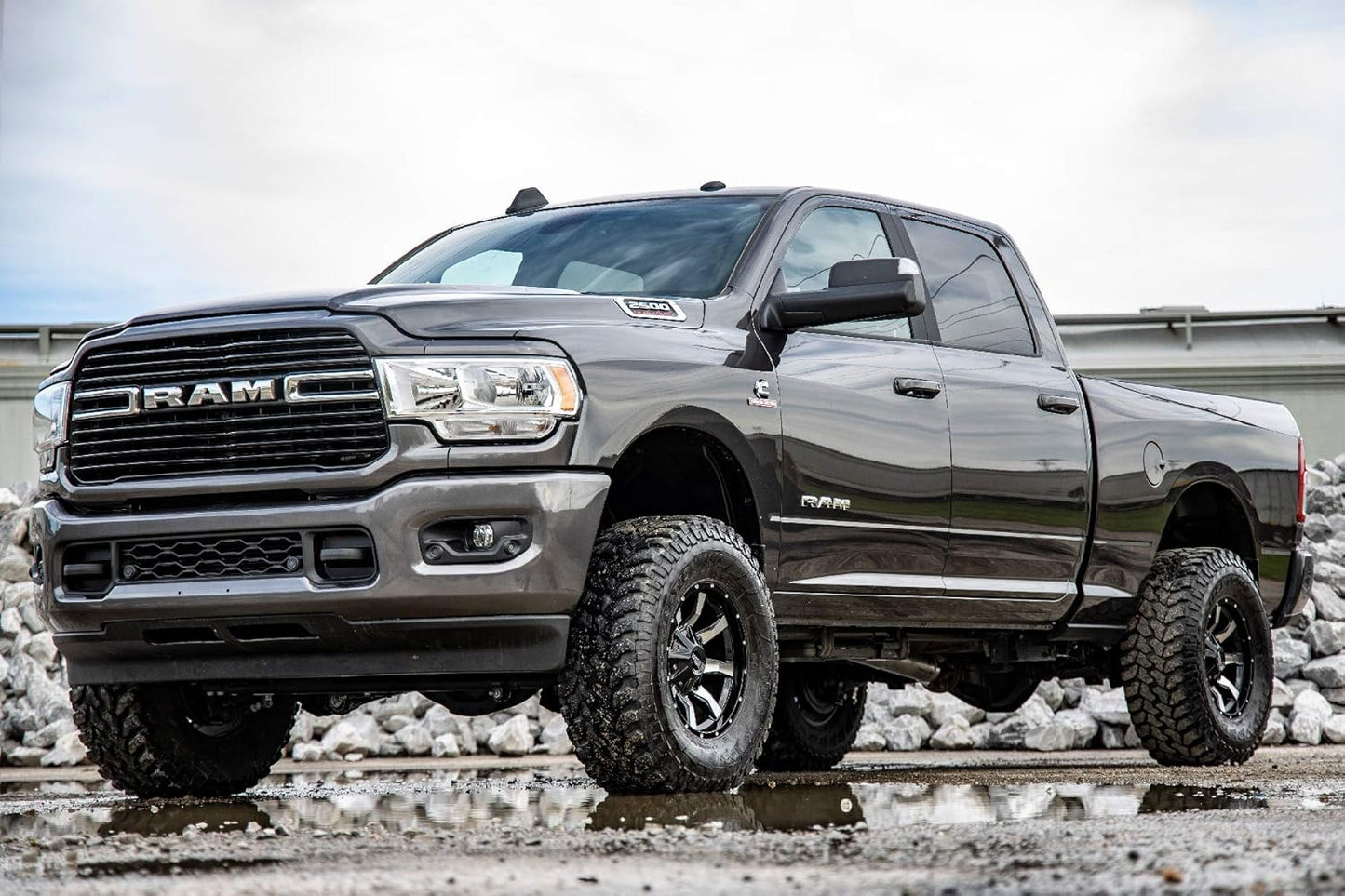 Rough Country 2.5" Leveling Kit – Ram 2500 4WD (2014–2023)