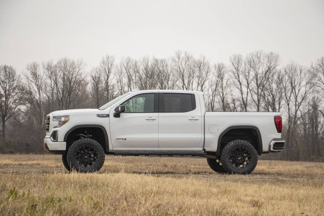 Rough Country 4-Inch Lift Kit w/ Vertex Coilovers & Shocks | Silverado & Sierra 1500 AT4 / Trail Boss (2019–2025)