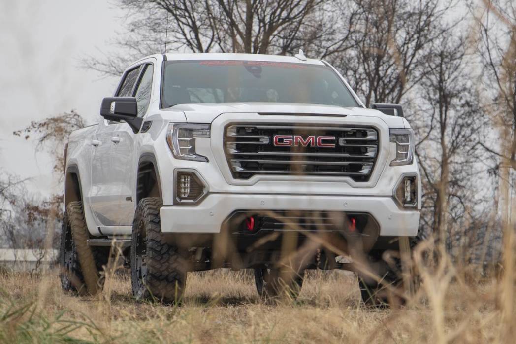 Rough Country 4-Inch Lift Kit w/ Vertex Coilovers & Shocks | Silverado & Sierra 1500 AT4 / Trail Boss (2019–2025)